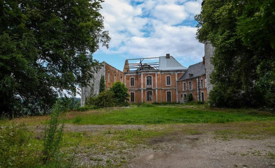 Le clos de Chokier, Belgium